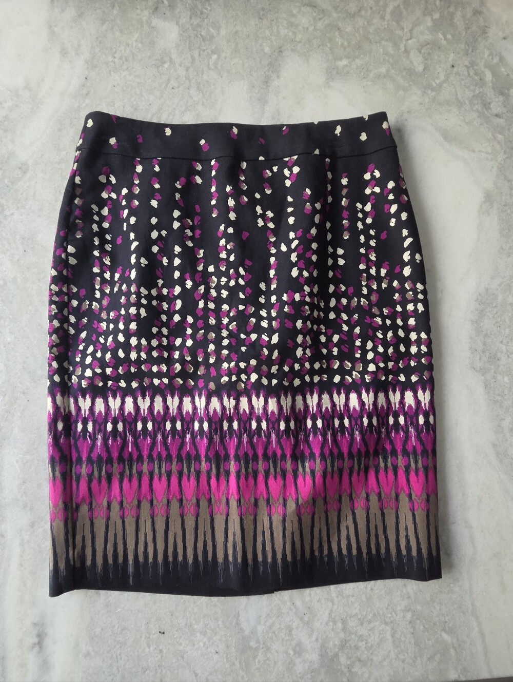 Ann Taylor Black Pencil Skirt with Magenta and Cream Pattern